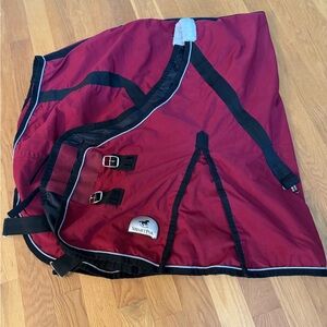 SmartPak Burgundy Horse Stable Sheet size 66 inches
